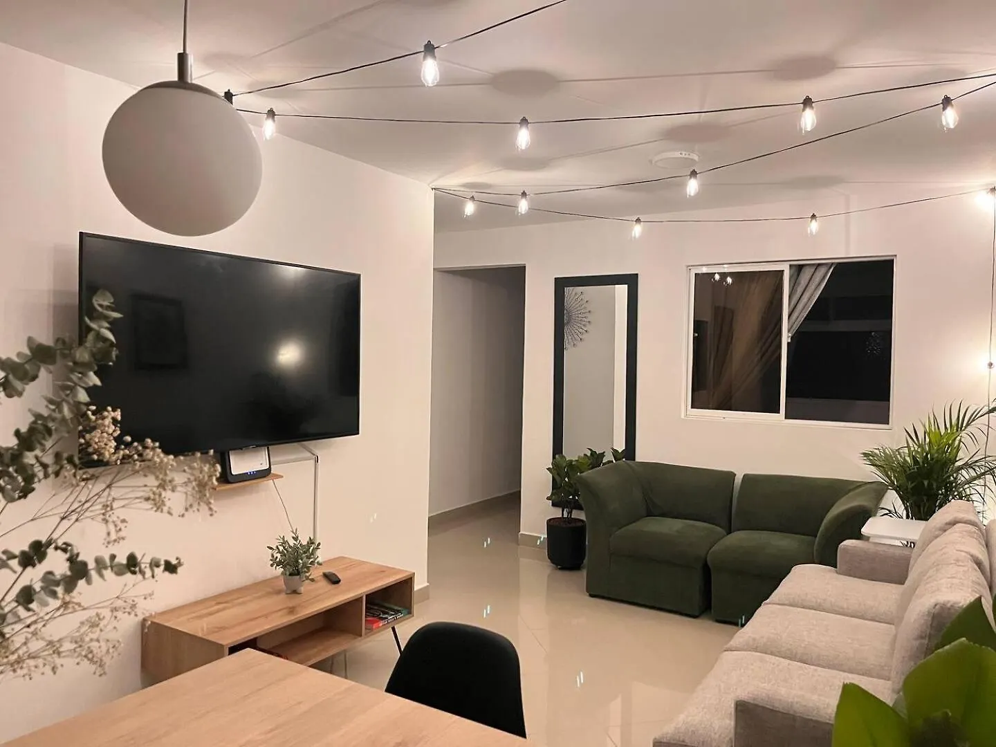 Apartment Apto En El Barrio Mas Cool De Medellin
